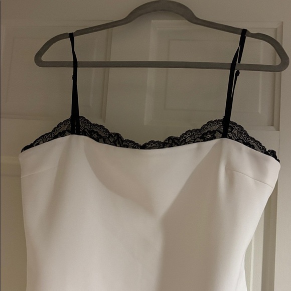 Zara white mini dress with black lace - Picture 7 of 10